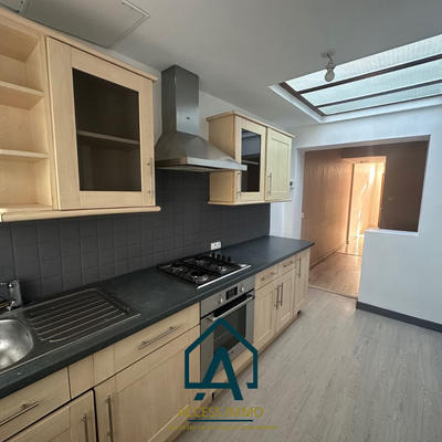 Maison - 65 m² - 4 pièces