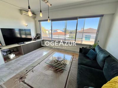 Villa - 262 m² - 9 pièces