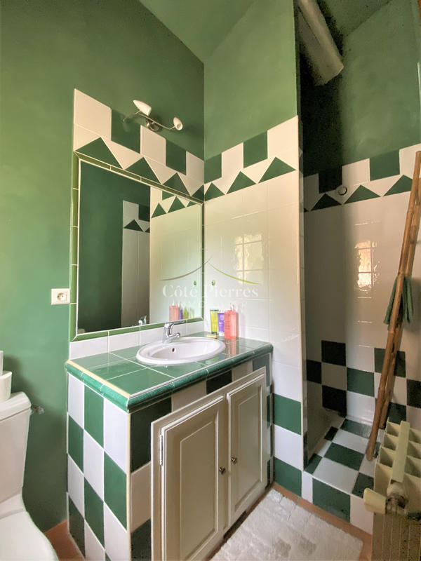 Villa - 205 m² - 8 pièces