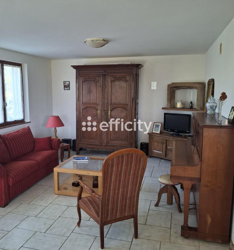 Maison - 138 m² - 6 pièces