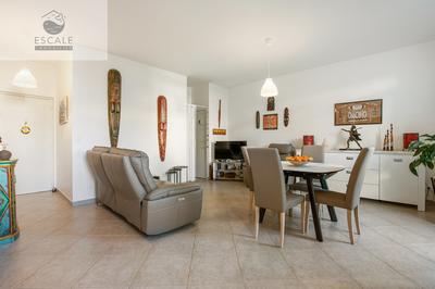 Appartement - 70 m² - 4 pièces