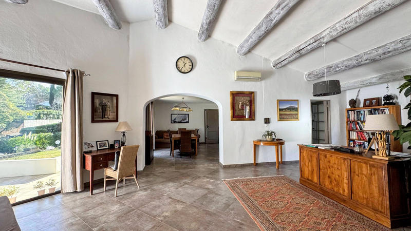 Maison - 194 m² - 5 pièces