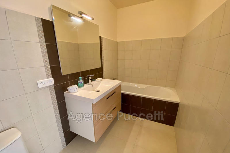 Appartement - 117 m² - 4 pièces