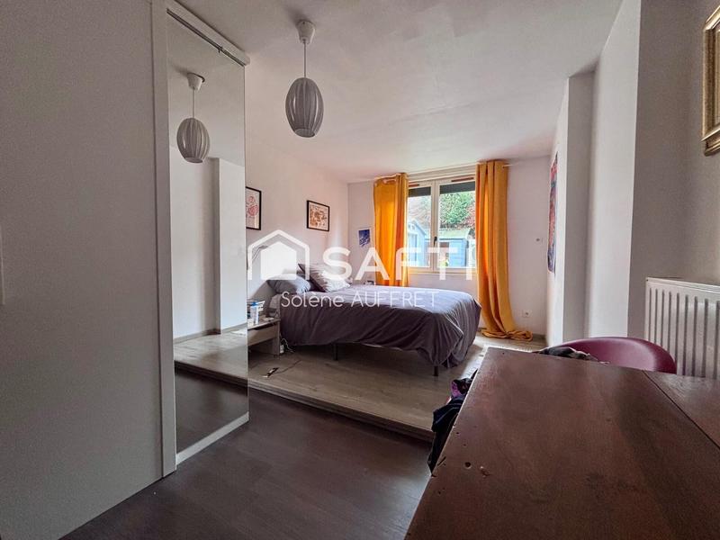 Maison - 122 m² - 5 pièces