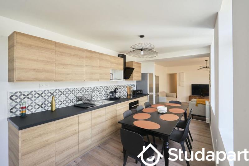 Chambre - 10 m² - 1 pièce