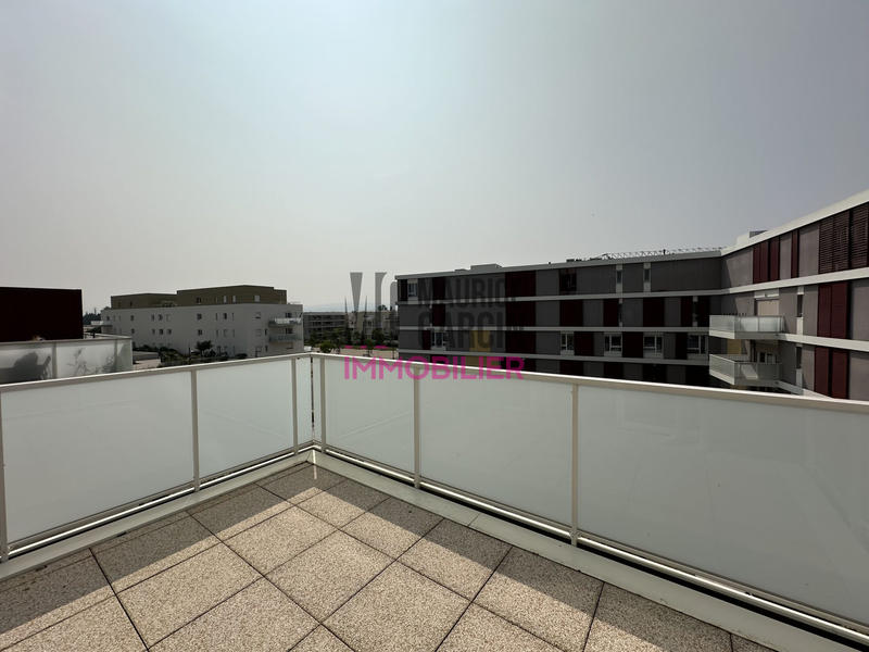 Appartement - 85 m² - 4 pièces