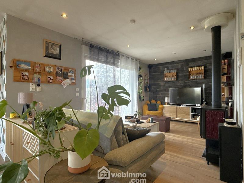 Maison - 101 m² - 4 pièces