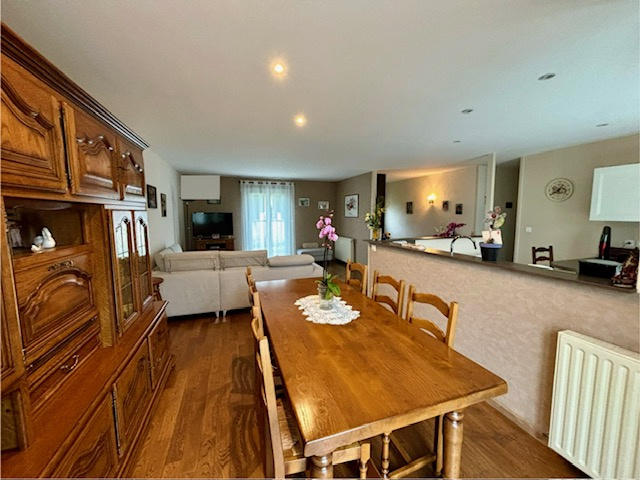 Maison - 87 m² - 5 pièces