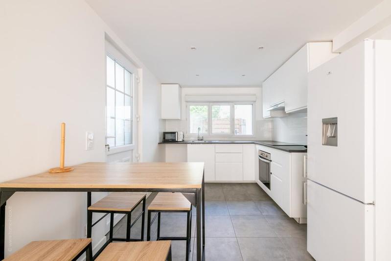 Maison - 96 m² - 4 pièces