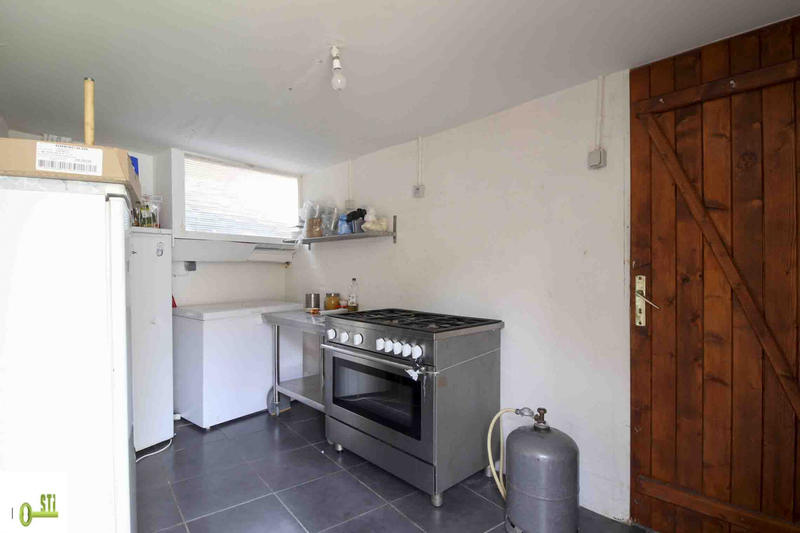 Immeuble - 131 m² - 5 pièces