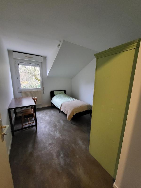 Maison de bourg - 95 m² - 4 pièces