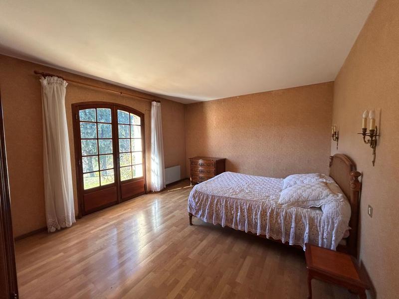 Maison - 165 m² - 5 pièces