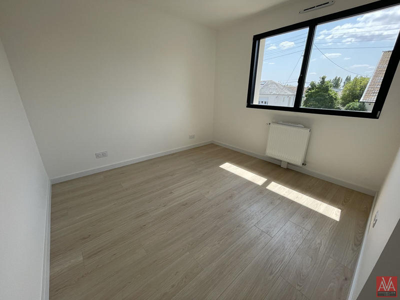 Maison - 127 m² - 6 pièces