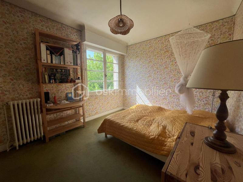 Propriété - 207 m² - 8 pièces