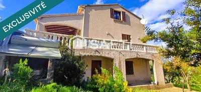 Maison - 136 m² - 8 pièces