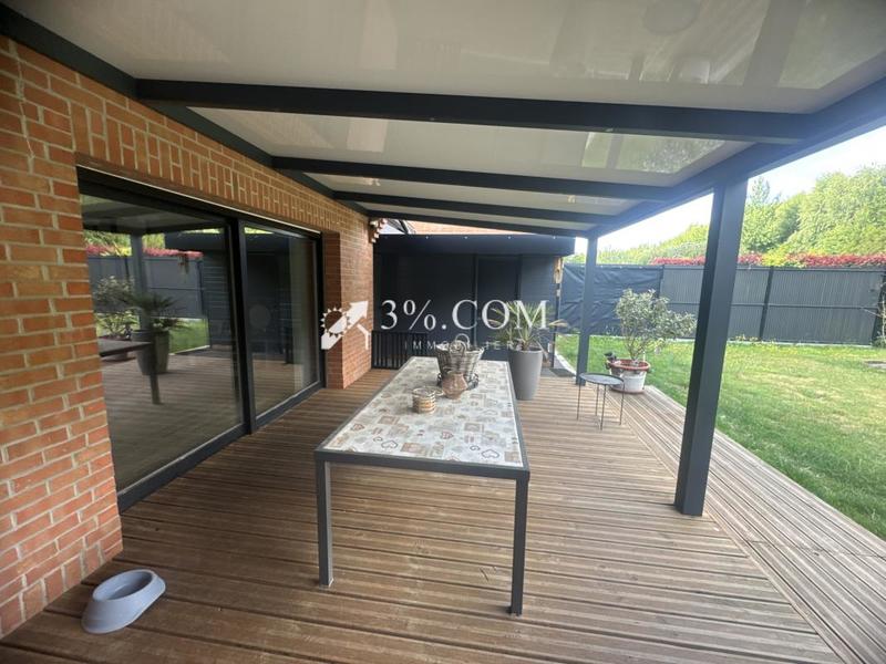 Pavillon - 140 m² - 8 pièces