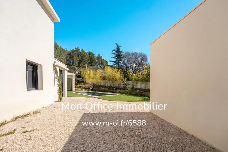 Maison - 156 m² - 5 pièces