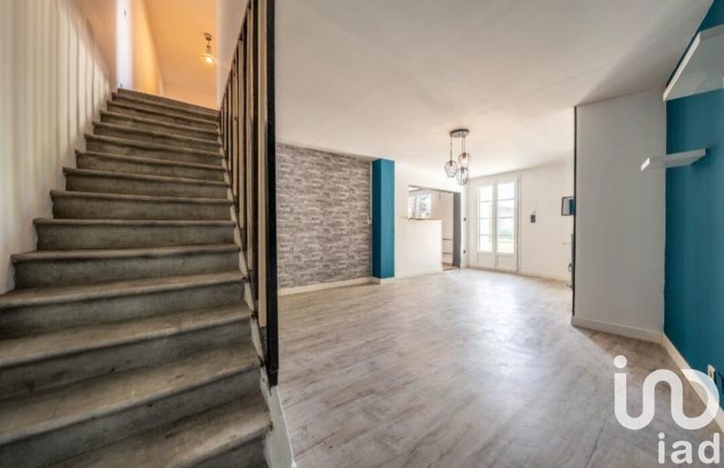 Maison de village - 244 m² - 9 pièces