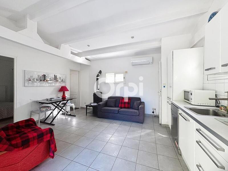 Villa - 279 m² - 13 pièces