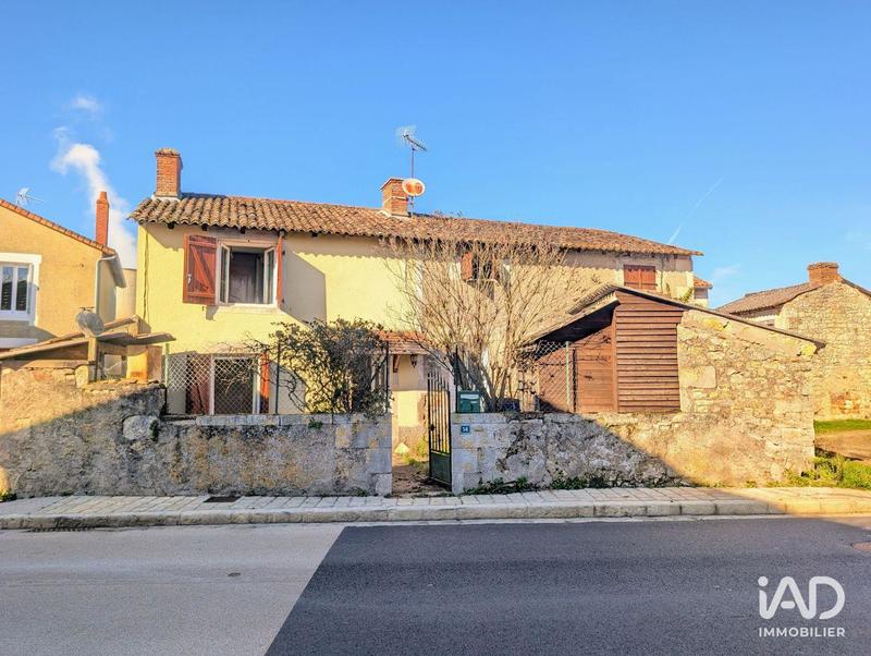 Maison de village - 94 m² - 3 pièces