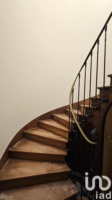 Château - 577 m² - 8 pièces