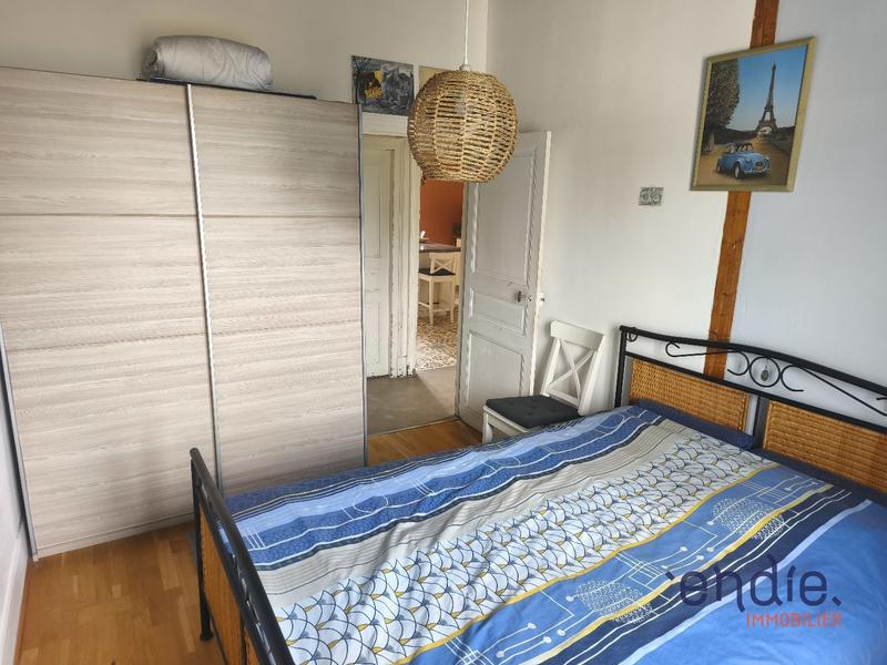 Maison - 245 m² - 12 pièces