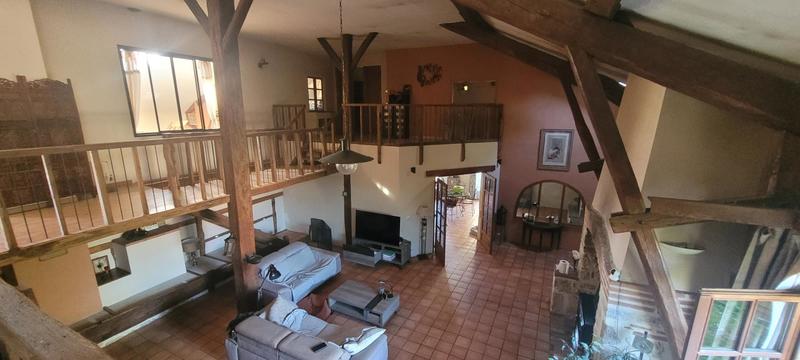 Maison - 289 m² - 7 pièces