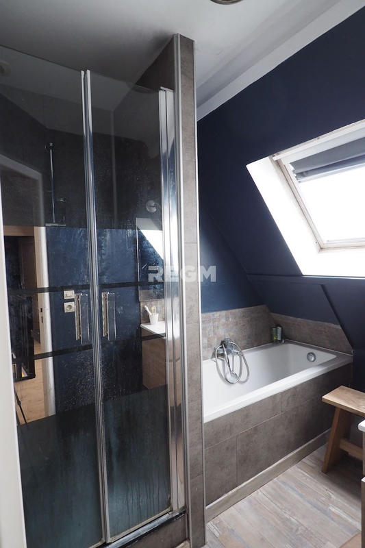 Maison - 143 m² - 5 pièces