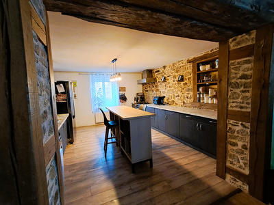 Maison - 137 m² - 5 pièces