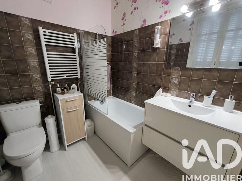 Maison de ville - 75 m² - 5 pièces