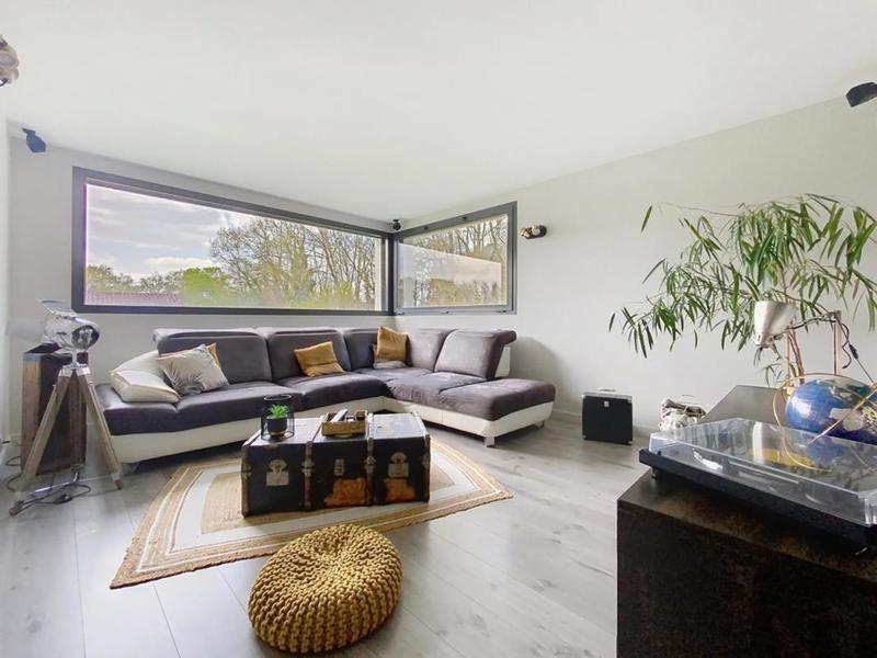 Maison - 161 m² - 5 pièces