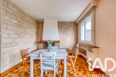 Maison - 106 m² - 6 pièces