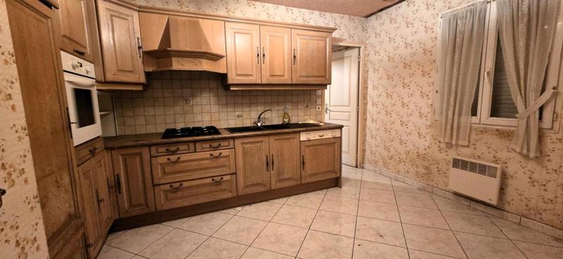 Maison - 130 m² - 7 pièces