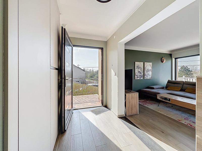 Maison traditionnelle - 103 m² - 6 pièces