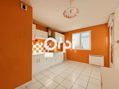 Penthouse - 80 m² - 3 pièces