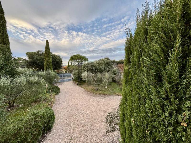 Maison - 168 m² - 6 pièces