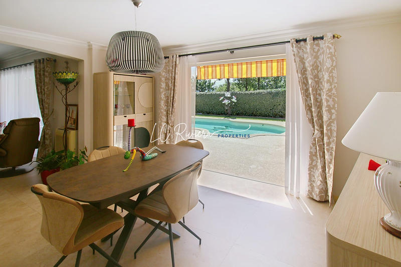 Villa - 178 m² - 4 pièces