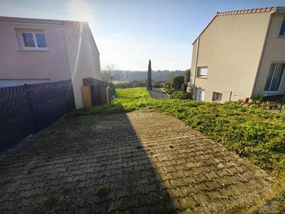 Terrain constructible - 379 m²