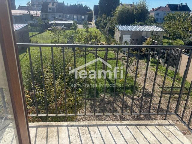 Maison - 86 m² - 4 pièces