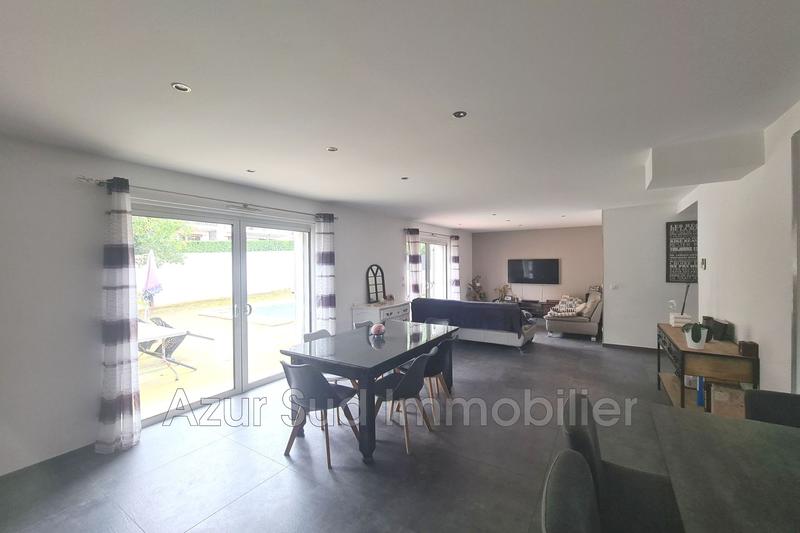 Maison - 123 m² - 6 pièces