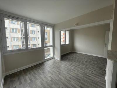 Appartement - 87 m² - 5 pièces