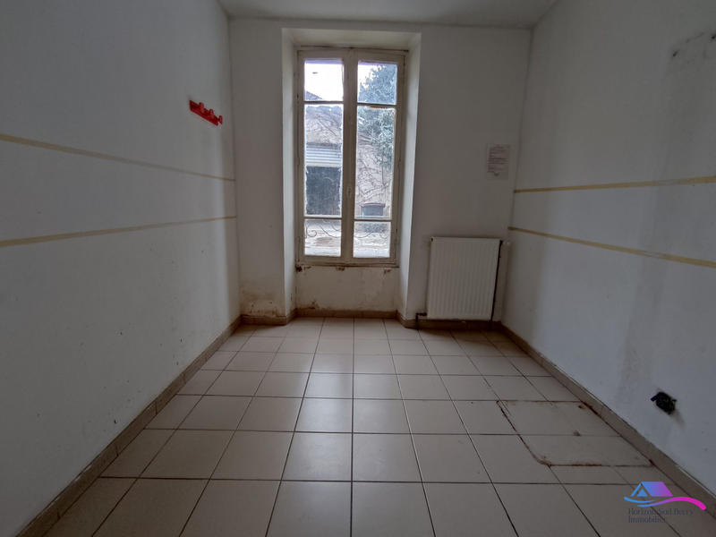 Maison - 200 m² - 5 pièces