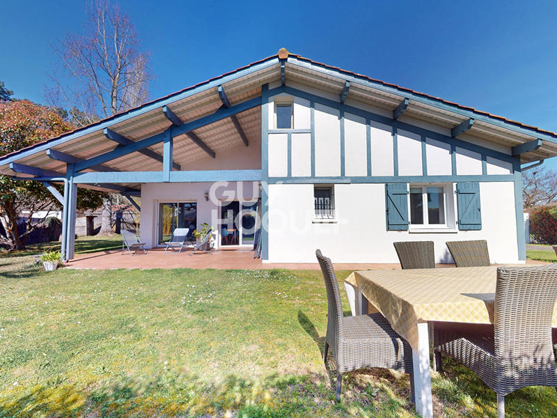 Maison - 137 m² - 5 pièces