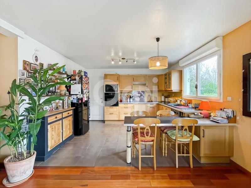 Maison - 142 m² - 5 pièces