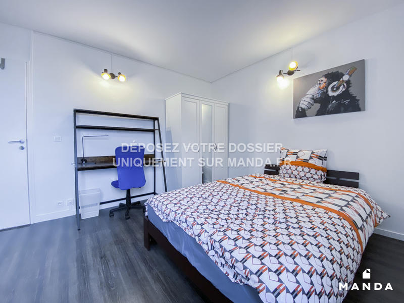 Chambre - 14 m² - 6 pièces