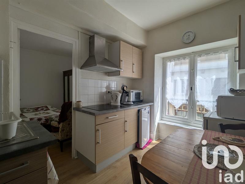 Appartement - 80 m² - 5 pièces