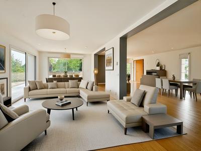 Maison - 234 m² - 7 pièces