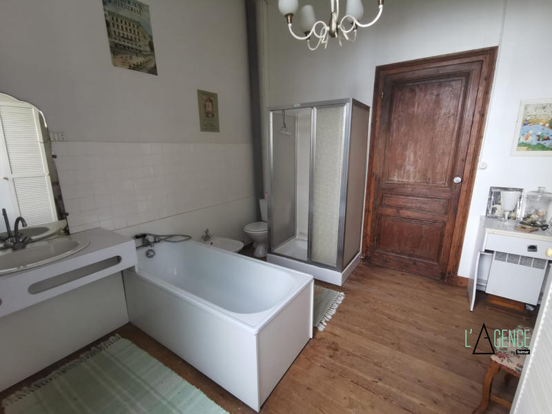 Maison ancienne - 310 m² - 12 pièces