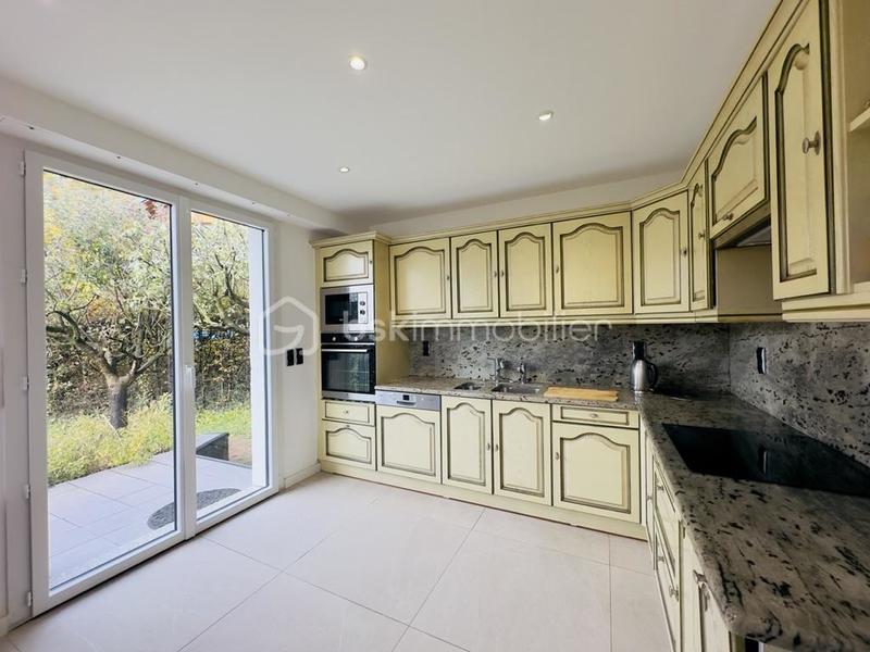 Maison - 112 m² - 6 pièces