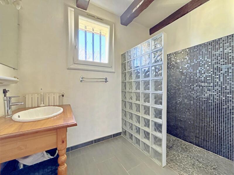 Villa - 201 m² - 8 pièces